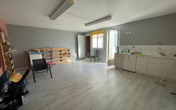 Maison à vendre    6 pièces •  Niort