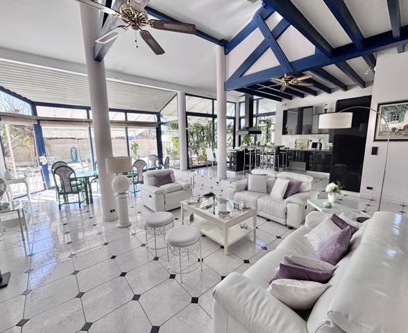 Maison 6 pièces - 220 m²