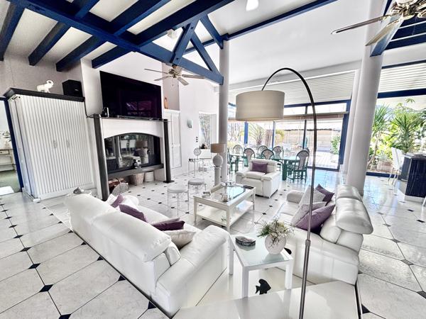 Maison 6 pièces - 220 m²