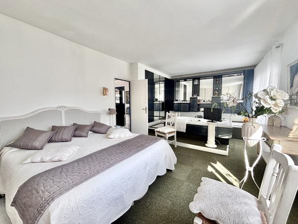 Maison 6 pièces - 220 m²