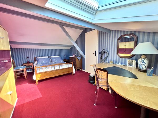 Maison 6 pièces - 220 m²