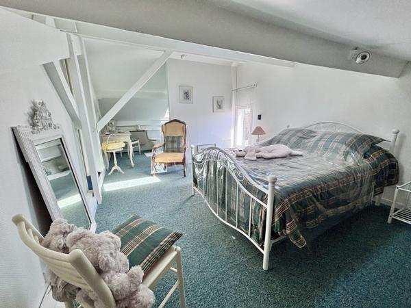 Maison 6 pièces - 220 m²