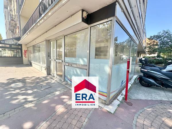 Local commercial La Garenne Colombes 2 pièce(s) 67 m2