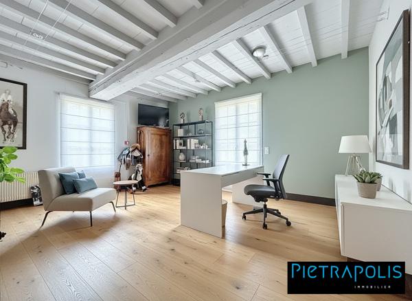 220 m² à réinventer sur 700 m² de terrain – Ambérieux-en-Dombes