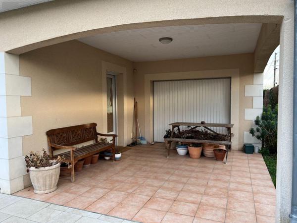 Pavillon à vendre à Châteauroux dans l'Indre (36000), ref : JA/802   
Combanaire