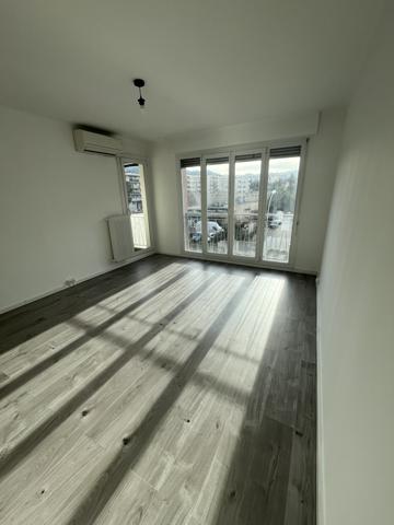 Marseille (13009) MARSEILLE - Bd Romain Rolland 13009