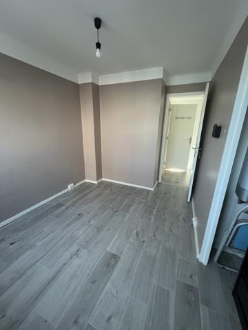 Marseille (13009) MARSEILLE - Bd Romain Rolland 13009