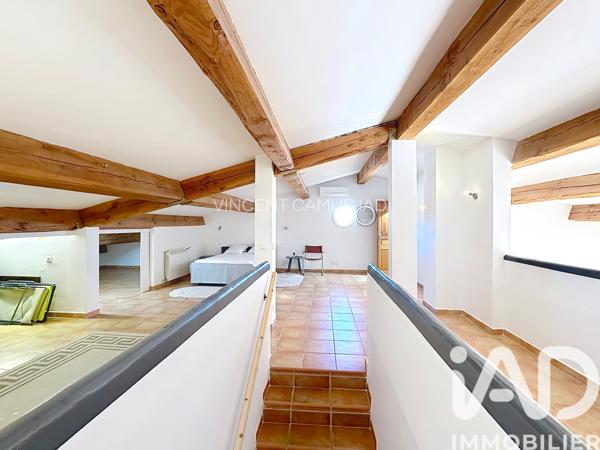 Maison à vendre 6 pièces 178 m² Sanary-sur-Mer