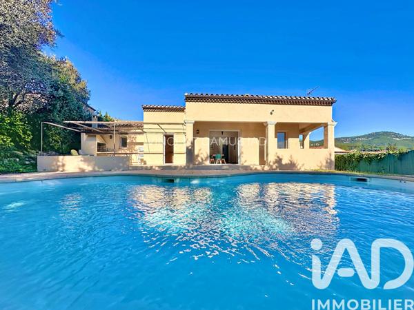 Maison à vendre 6 pièces 178 m² Sanary-sur-Mer