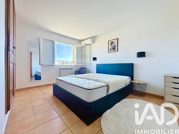 Maison à vendre 6 pièces 178 m² Sanary-sur-Mer