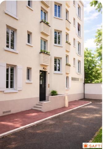 APPARTEMENT 2 PIECES AVEC UNE CAVE EN TRES BON ETAT