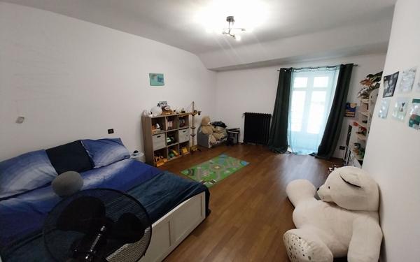 Appartement à louer    3 pièces • 85,57 m2 Saint-Yrieix-la-Perche