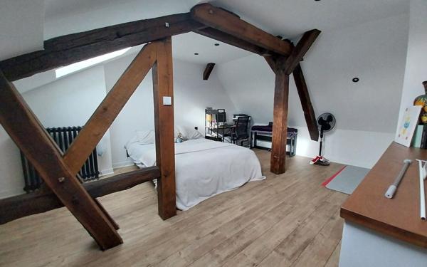 Appartement à louer    3 pièces • 85,57 m2 Saint-Yrieix-la-Perche