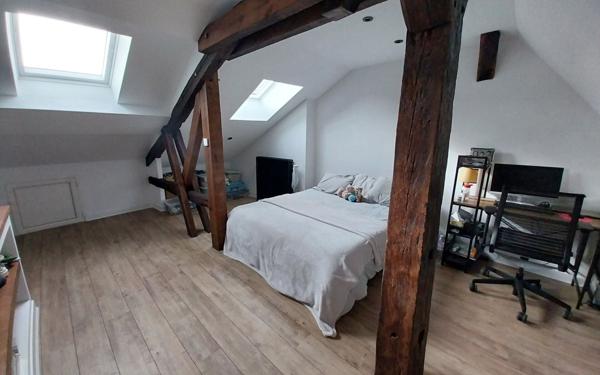 Appartement à louer    3 pièces • 85,57 m2 Saint-Yrieix-la-Perche