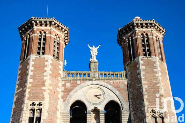 Immeuble à vendre 370 m² Cazères