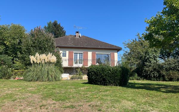 Maison à vendre    7 pièces • 137 m2 Vayres