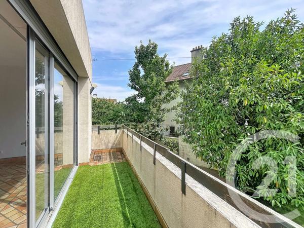Appartement Duplex à vendre  5 pièces - 124,15 m 2   NOISY LE GRAND  - 93