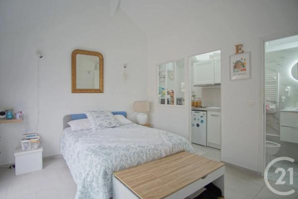 Maison à vendre  5 pièces - 110 m 2   CRETEIL  - 94