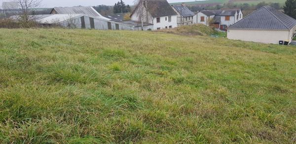 Terrain à Batir à vendre à Rethel dans les Ardennes (08300), ref : 10315/317