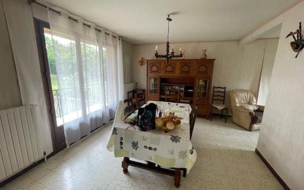 Maison à vendre    5 pièces •  Arnières-sur-Iton