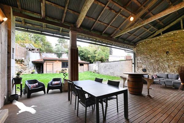 Maison à vendre |  Bourg-Charente |  7 pièces | 158 m²