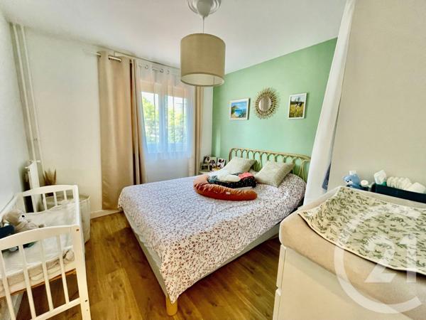 Appartement F4 à vendre  4 pièces - 74,09 m2 SANNOIS - 95
