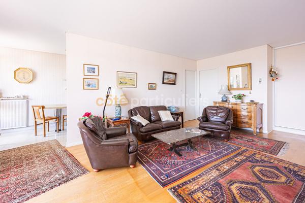 Vente
                Appartement85,44 m² - 4 Pièces -
                    NANTES (44300)