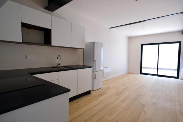 BORDEAUX TONDU APPARTEMENT RENOVÉ CALME AVEC JARDINS PRIVATIFS