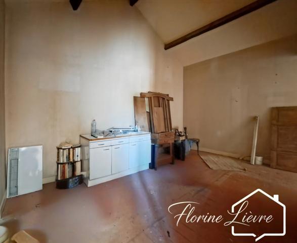 Maison à vendre 4 pièces SAULZAIS LE POTIER (18)