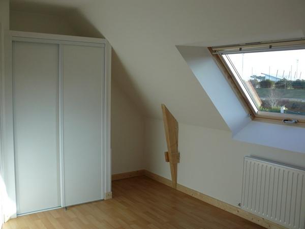 THEIX NOYALO Maison 4 pièces 102 m²