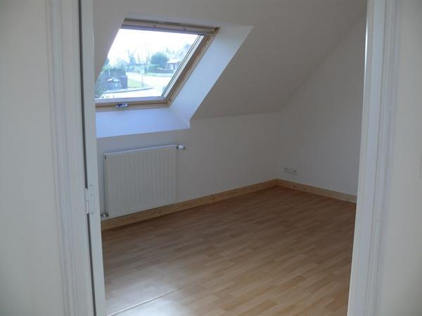 THEIX NOYALO Maison 4 pièces 102 m²