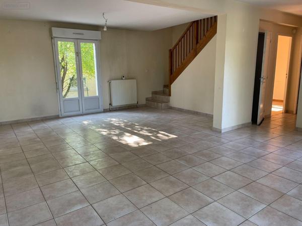 Maison à vendre à Saint-Julien-les-Villas dans l'Aube (10800), ref : 10376-1224