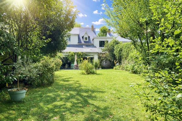 Acheter Maison 9 pièces - 230 m²