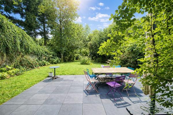 Acheter Maison 9 pièces - 230 m²