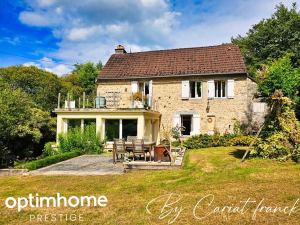 ANCIEN MOULIN DE 160 M², L’ENSEMBLE SUR SON PARC 3755 M² DE TERRAIN CLOS :