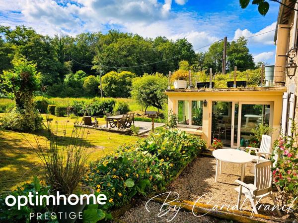 ANCIEN MOULIN DE 160 M², L’ENSEMBLE SUR SON PARC 3755 M² DE TERRAIN CLOS :