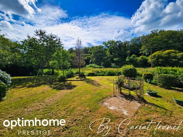 ANCIEN MOULIN DE 160 M², L’ENSEMBLE SUR SON PARC 3755 M² DE TERRAIN CLOS :