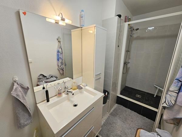 Appartement
         1 pièce
        - 26 m² 112 000 € *