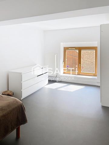 Charment F5 de 141m² avec 3 places de parking