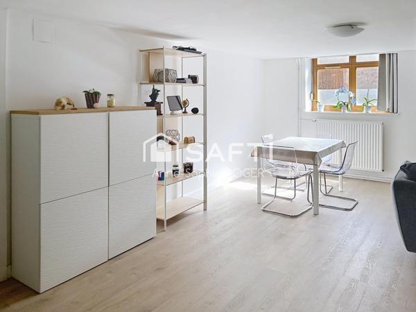 Charment F5 de 141m² avec 3 places de parking