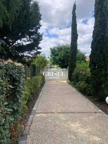 VENTE VILLA 8 PIÈCES  PISCINE MÉRIGNAC CAPEYRON
