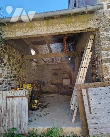 STJEAN LE THOMAS Propriété de caractère comprenant maison d'habitation et gîte indépendant 8 p