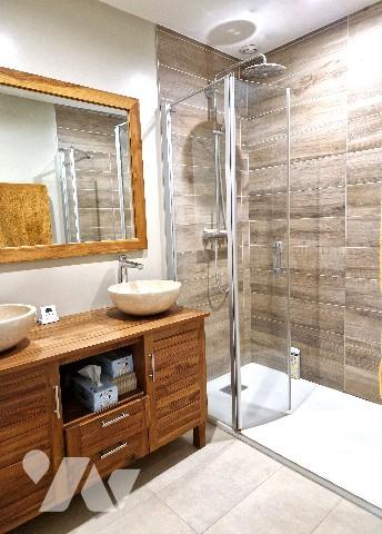 STJEAN LE THOMAS Propriété de caractère comprenant maison d'habitation et gîte indépendant 8 p