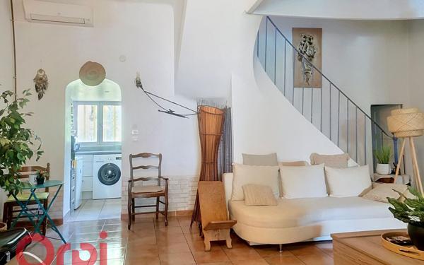 Maison à vendre    4 pièces •  Toulon
