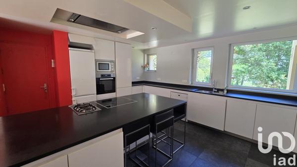 Maison d’architecte 8 pièces de 252 m² à Dinan (22100)