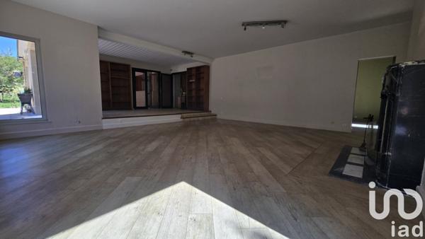 Maison d’architecte 8 pièces de 252 m² à Dinan (22100)