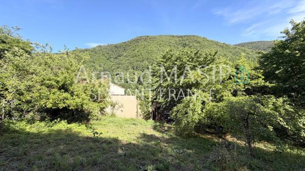 MAISON DE HAMEAU 4F A RENOVER, 3-CH, JARDIN, TERRASSE, GRANGE ATTENANTE