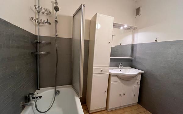 Appartement à vendre    3 pièces • 70,74 m2 Cannes