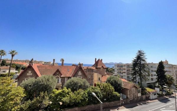 Appartement à vendre    3 pièces • 70,74 m2 Cannes