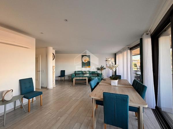 PORT FREJUS Appartement 3 pièces 82.64 m2